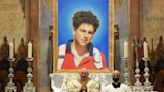 Pope clears way for online influencer to become saint