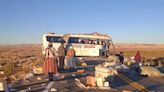 Suben a 22 los fallecidos por fatal accidente de bus en Bolivia: hay un chileno muerto y otros cinco heridos - La Tercera