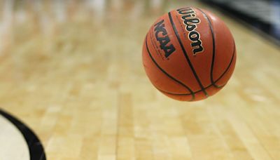 Proposal eyes change to D-I hoop start dates