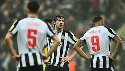 Escándalo: figura del Newcastle inculpado por 50 apuestas ilegales