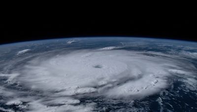 Beryl se aproxima su peligroso paso a México como huracán 3 - El Diario NY