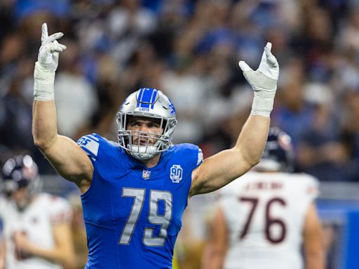 Lions lose 2 linemen to injuries, another remains out with unknown illness