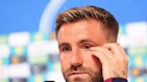 Luke Shaw backs Gareth Southgate amid criticism of England boss