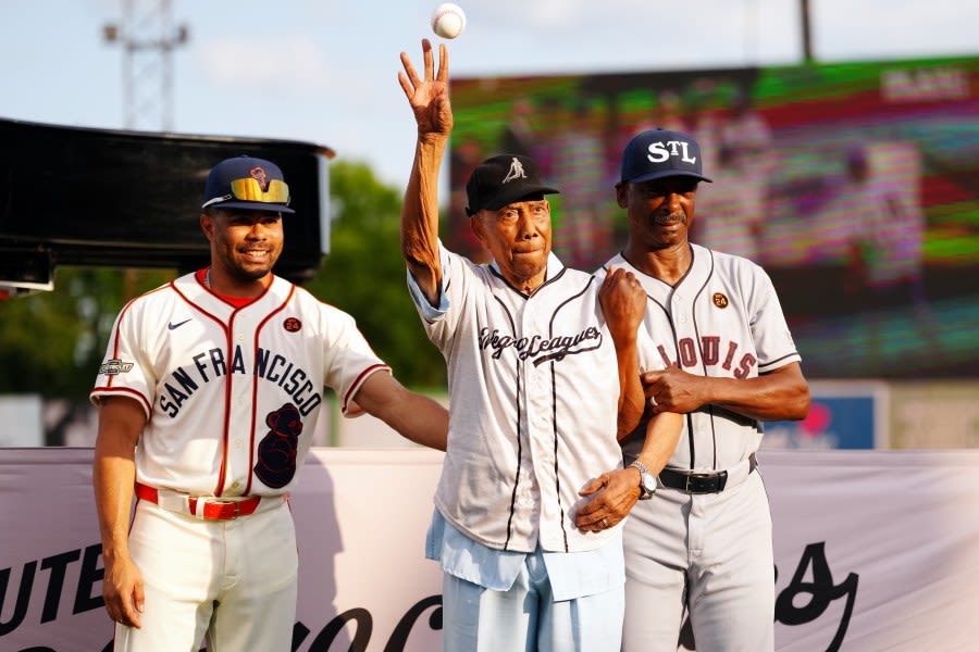 ‘Once-in-a-lifetime experience’: SF Giants reflect on emotional week of Willie Mays’ death, Rickwood Field game