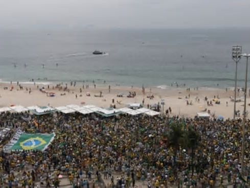 Copacabana, local de ato de Bolsonaro, é berço de eventos que vão de revolta militar a Parada LGBT+