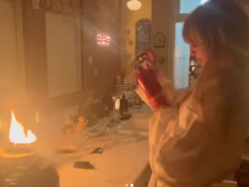 Gracie Abrams shares video of Taylor Swift putting out fire in NYC apartment: ‘I think we’re gonna die’