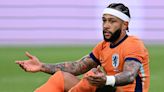 'My girlfriend loves it' - Memphis Depay defends his controversial new look amid criticism in Netherlands | Goal.com Nigeria