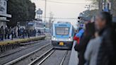 Por una protesta gremial los trenes funcionan a 30 kilómetros por hora y anuncian un paro para el próximo martes