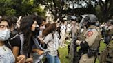 Universidades de EEUU, sin pausa las protestas (+Fotos y video) - Noticias Prensa Latina