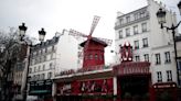 Blades fall off Moulin Rouge windmill in Paris