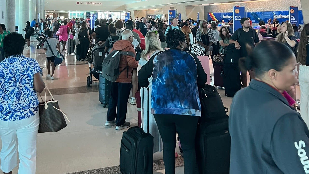 Dallas Love Field baggage screening issues lead to long lines, officials say