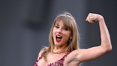 I rubbed shoulders with Liverpool greats at Taylor Swift concert as superstar emulates Thiago