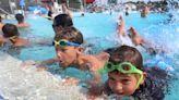 Florida officials urge low-income parents to get small children swim lessons paid by state