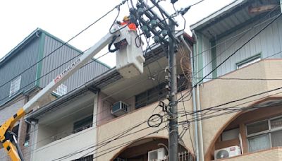 台南大雷雨致停電 台電迅速搶修約1小時復電 | 蕃新聞