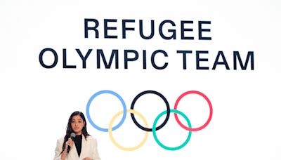 What is the IOC refugee Olympic team and who is on it for the 2024 Games?