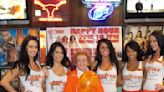 Mother’s Day at Hooters: Get your mom free wings