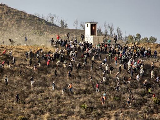 Maroc: des centaines de migrants empêchés de rejoindre l'enclave espagnole de Ceuta