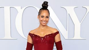 Alicia Keys Makes the 2024 Tony Awards a Family Affair with Her Parents and Sons