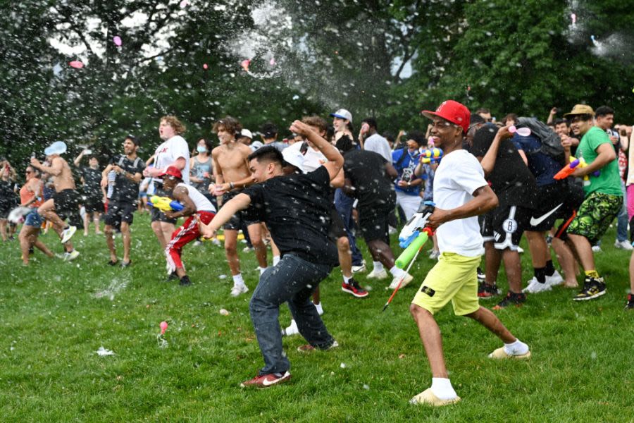 Stockton event aims to break world record for largest water balloon fight