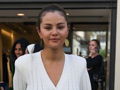 Selena Gomez Shows Off Natural Beauty While Arriving in France for Cannes Film Festival