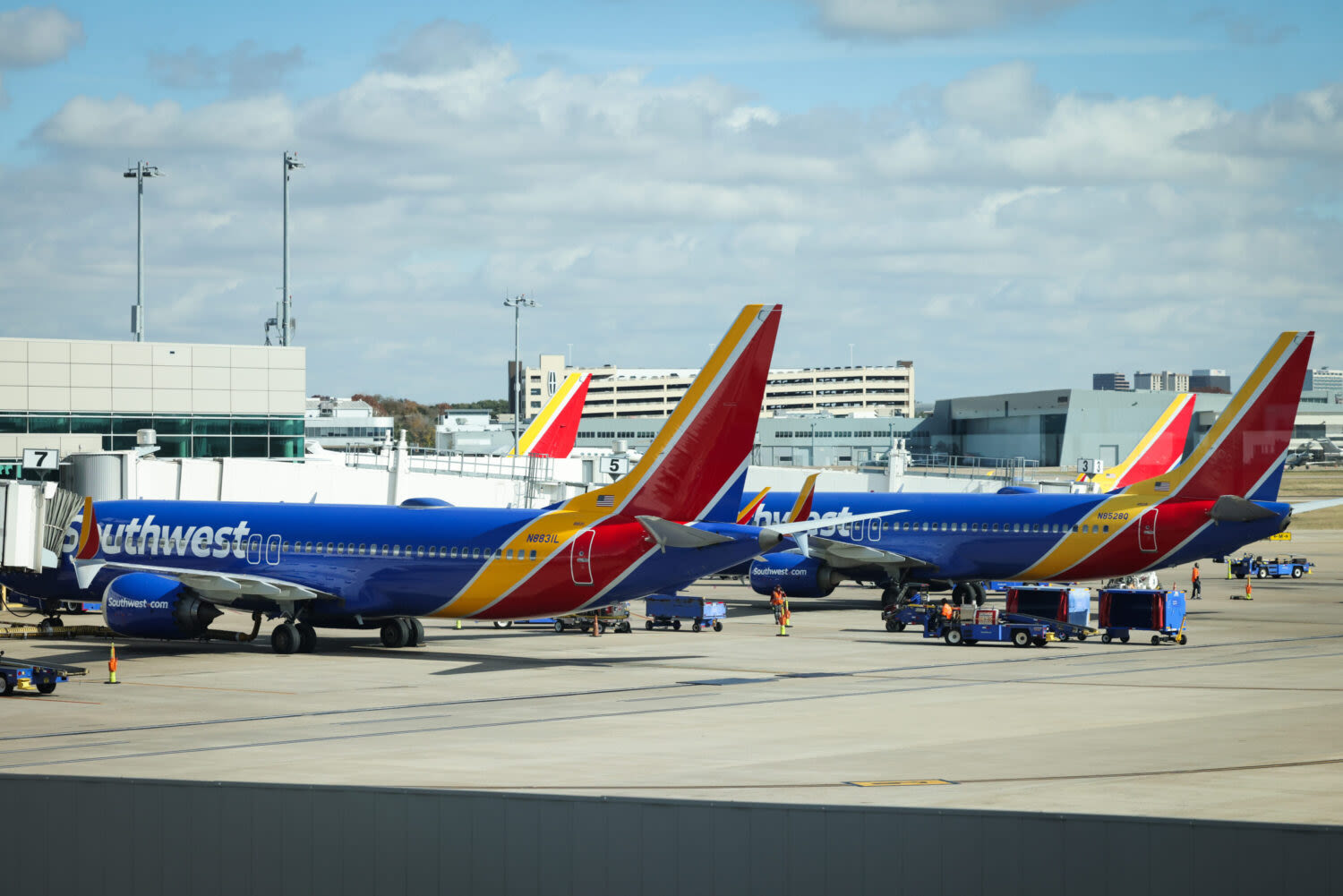 Despite Southwest Airlines leaving Bush Intercontinental Airport, officials believe traveling won’t slow down in Houston | Houston Public Media