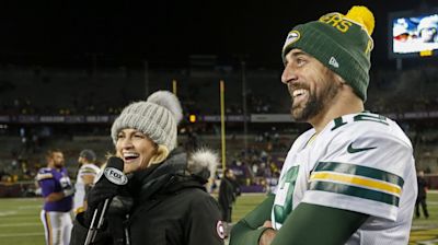 Erin Andrews Responds to 'Rude' Aaron Rodgers Accusation