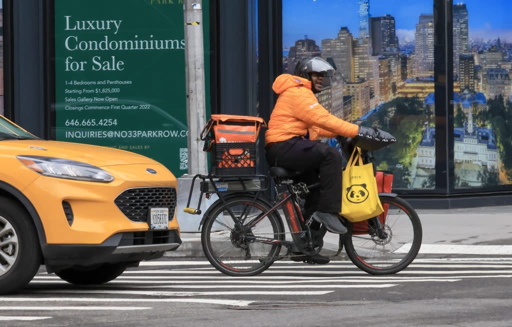 NYC delivery workers could soon get safer e-bikes, sidewalk charging stations