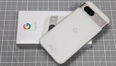 Google Pixel 8a Review- A Mid-Range Marvel