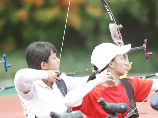 射箭》玉山射箭國手選拔原民力量炸裂 青女風佑築、青少男黃鑫排名第一入選