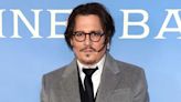 El diabólico nuevo rol de Johnny Depp en próxima comedia bíblica - La Tercera