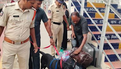 Anantapur police inspects Prasanthi Express for illegal ganja transportation