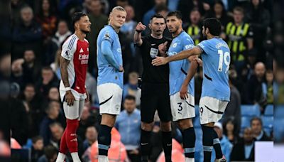 John Stones Salvages Point For Manchester City Against 10-Man Arsenal | Football News