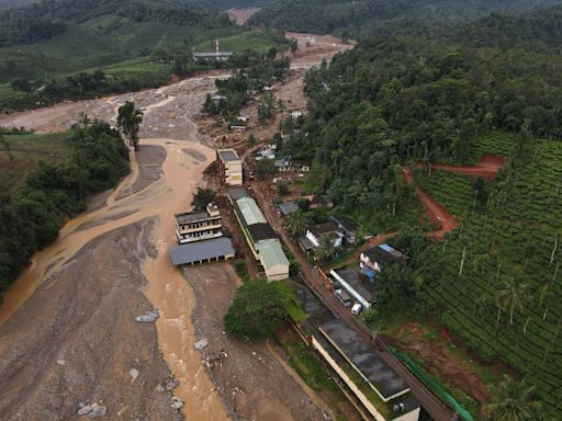 India landslides kill 151, many missing as rescuers search through debris