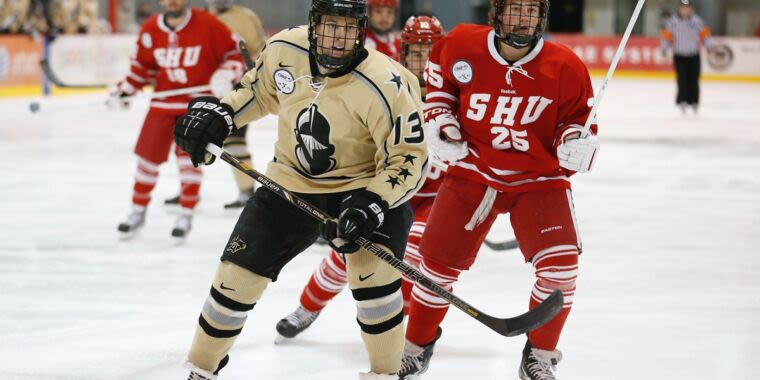 How do you pronounce “hockey”? US players say it with “fake Canadian” accent.