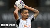 Kyle Naughton: Swansea City defender signs new one-year deal