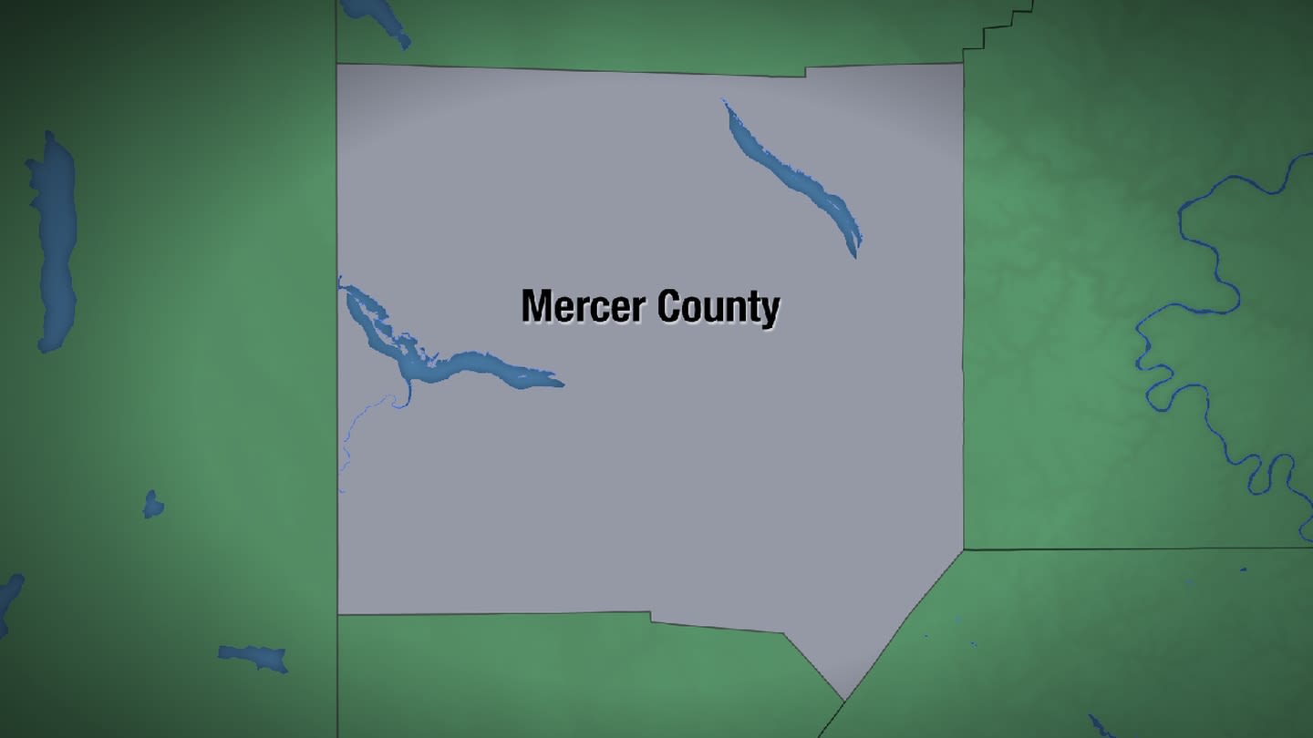 Police investigating crash that left passenger dead in Mercer County