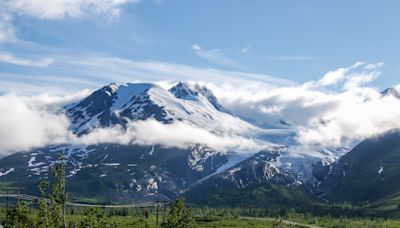 I've lived in Alaska for over 35 years. Here are 6 mistakes I always see tourists make when visiting the state.