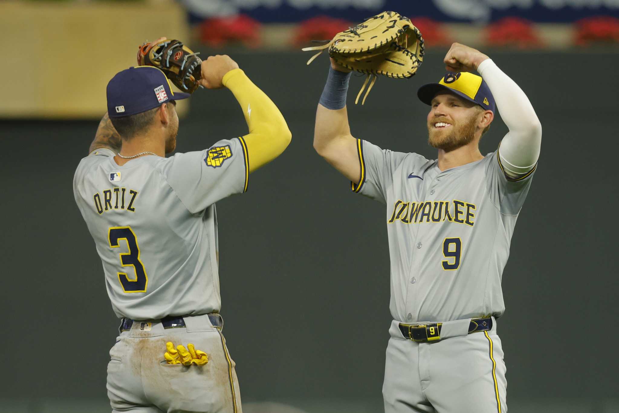 Ortiz provides late spark, Brewers score 5 runs in 12th inning to outlast Twins 8-4