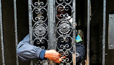 Universidad de Columbia cancela ceremonia de graduación por protestas contra guerra en Gaza