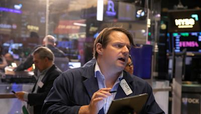 Stock market today: Stocks edge higher as closely watched inflation measure slows