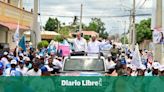 Presidente Luis Abinader encabeza caravana en Cotuí