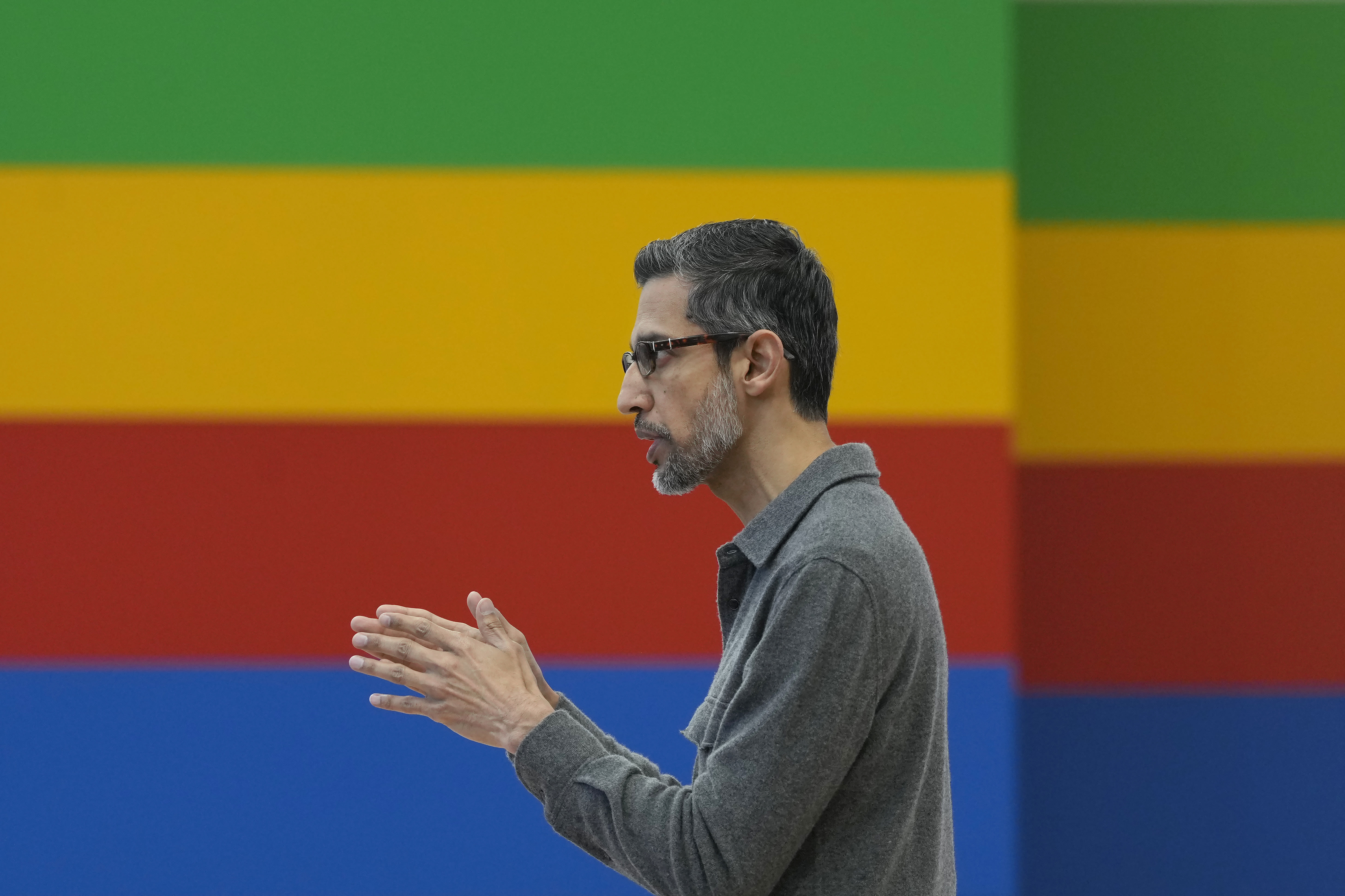 Google's corporate parent still prospering amid shift injecting more AI technology in search