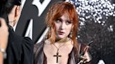 Chappell Roan praised for swearing at photographer in fiery VMAs pop