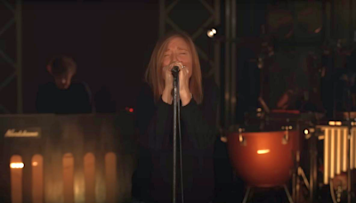 Beth Gibbons Performs “Floating on a Moment” Live on BBC 6 Music: Watch