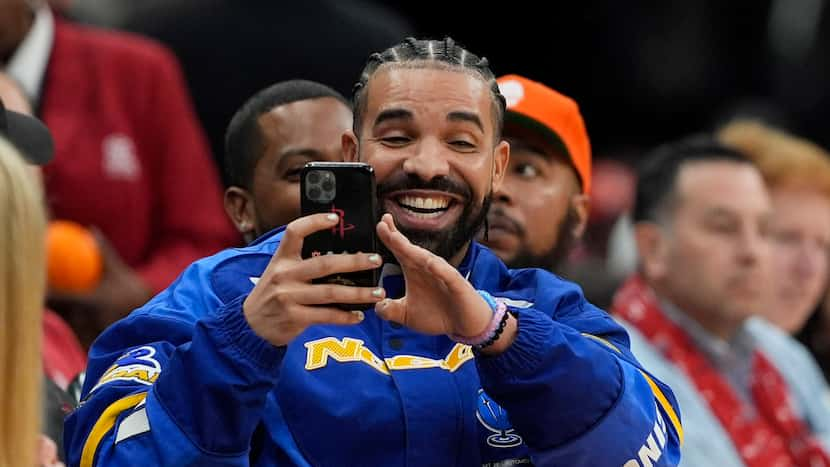 Drake places $500,000 bet on Dallas Mavericks to win NBA Finals over Boston Celtics