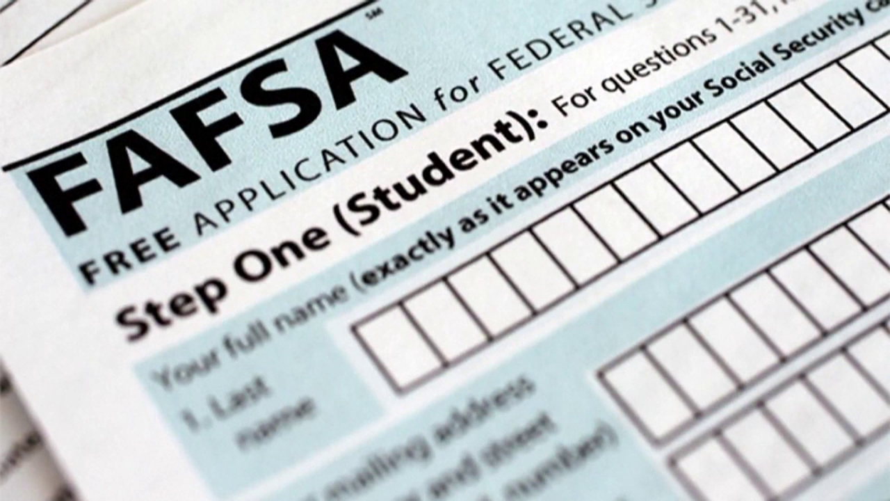 FAFSA delay leads to college deadline changes