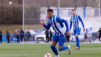 El Alavés renueva a José De León, una de sus mayores perlas