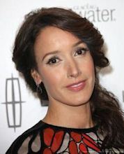 Jennifer Beals