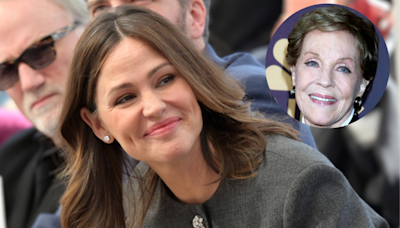 Jennifer Garner Is at a Loss for Words After Surprise Phone Call From Julie Andrews