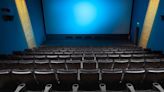 El cine en España crece un 30% en 2023 con 76,7 millones de espectadores: se reduce la brecha de género